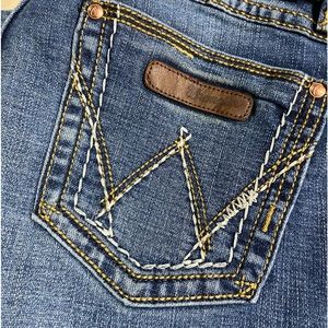 Womens Wranglers 3x34